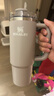 STANLEY巨无霸吸管杯水杯保温杯大容量办公车载不锈钢杯子887ML-烟灰 实拍图