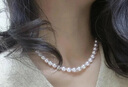 知尊【正圆几乎无暇】珍珠项链妈妈款母亲节生日礼物送人礼盒装 默认45cm（可定制长短） 珍珠大小约9-10mm 实拍图