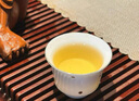 滇湘（dianxiang） 秘语 357g云南普洱茶生茶饼 深山古树茶叶 古树春茶七子饼茶 2019年200g*1片 实拍图