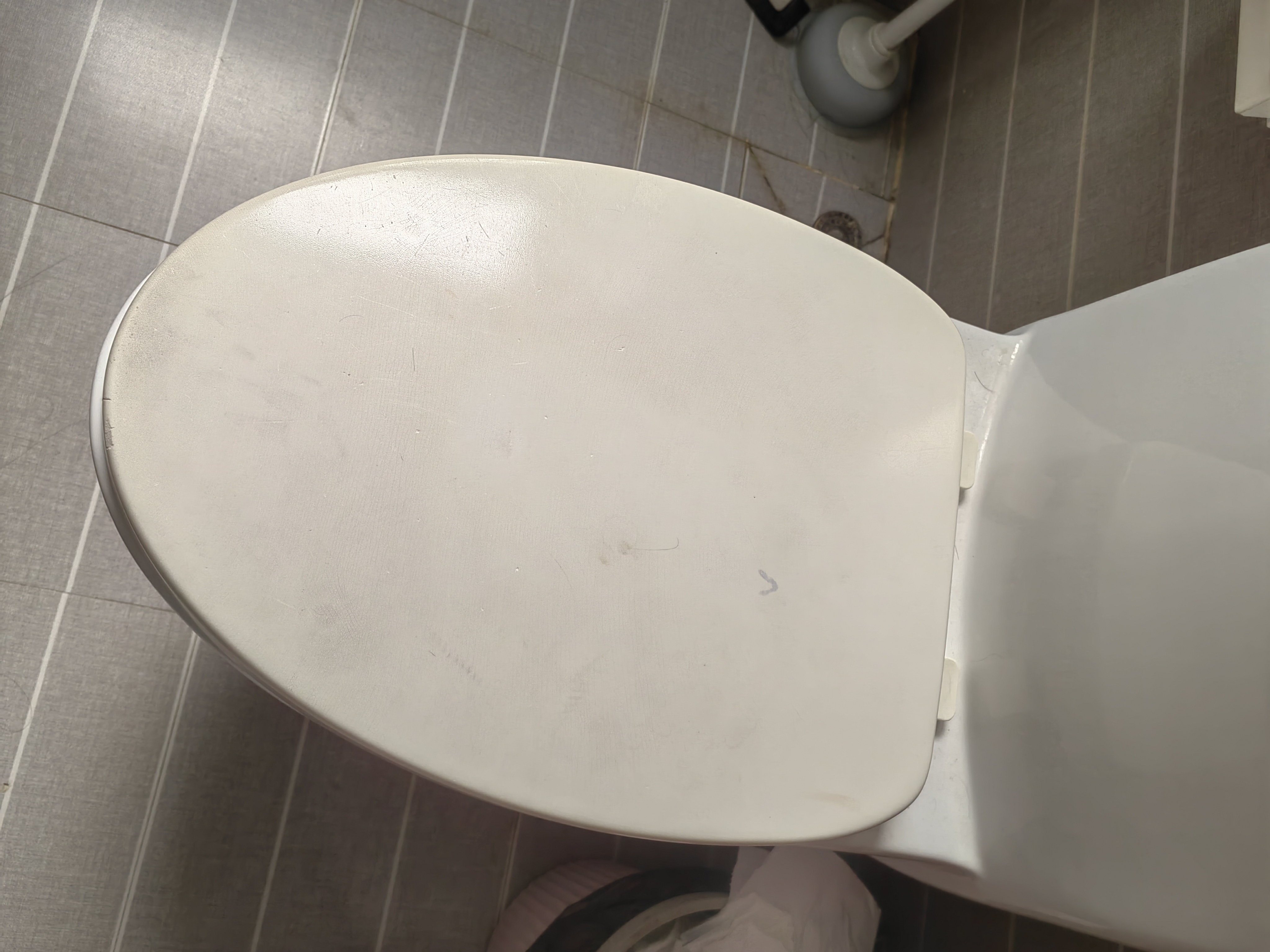 惠达（HUIDA） 马桶盖通用加厚家用坐便器盖板缓降静音V型U型马桶圈配件老式 U型：UF5061适合长度430-452mm 实拍图