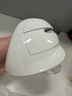 多彩（Delux）M618mini无线鼠标 蓝牙鼠标 人体工程学 立式垂直 双模可充电 办公笔记本电脑 轻音按键 白色 实拍图