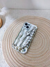 素洛适用苹果16Promax银色曲边电镀水波纹手机壳iPhone15时尚11网红女14Pro手链高级12感防摔软保护壳 电镀银色水波纹+爱心腕带 iPhone 15 实拍图