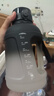 京东京造吨吨桶  运动水壶大容量tritan水杯外出方便携带 黑白渐变1.6L 实拍图