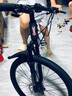 飞鸽（FLYING PIGEON）山地自行车成人男女变速山地车青少年中小学生车越野户外骑行单车 【铝合金】G8002代-辐条轮-灰色 26寸轮组（适合160-180cm） 24速标准版 实拍图