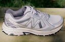 NEW BALANCE NB410官方运动鞋秋冬男鞋女鞋网面复古户外越野百搭透气休闲鞋 白色/银色 宽鞋楦2E MT410KM5 46.5 (脚长30cm) 实拍图