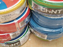 正泰（CHNT） 电线电缆BV1.5/2.5/4/6平方国标家装空调单股铜芯电线铜线电源线 2.5平方（黄绿双色-地线/100米） 实拍图