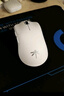 VGN 蜻蜓F1 ProMax 有线/无线双模轻量化鼠标 游戏电竞办公长续航 原相PAW3395 对称手型万金油模具 电竞推荐 蜻蜓F1 Pro Max 白色 长续航 实拍图