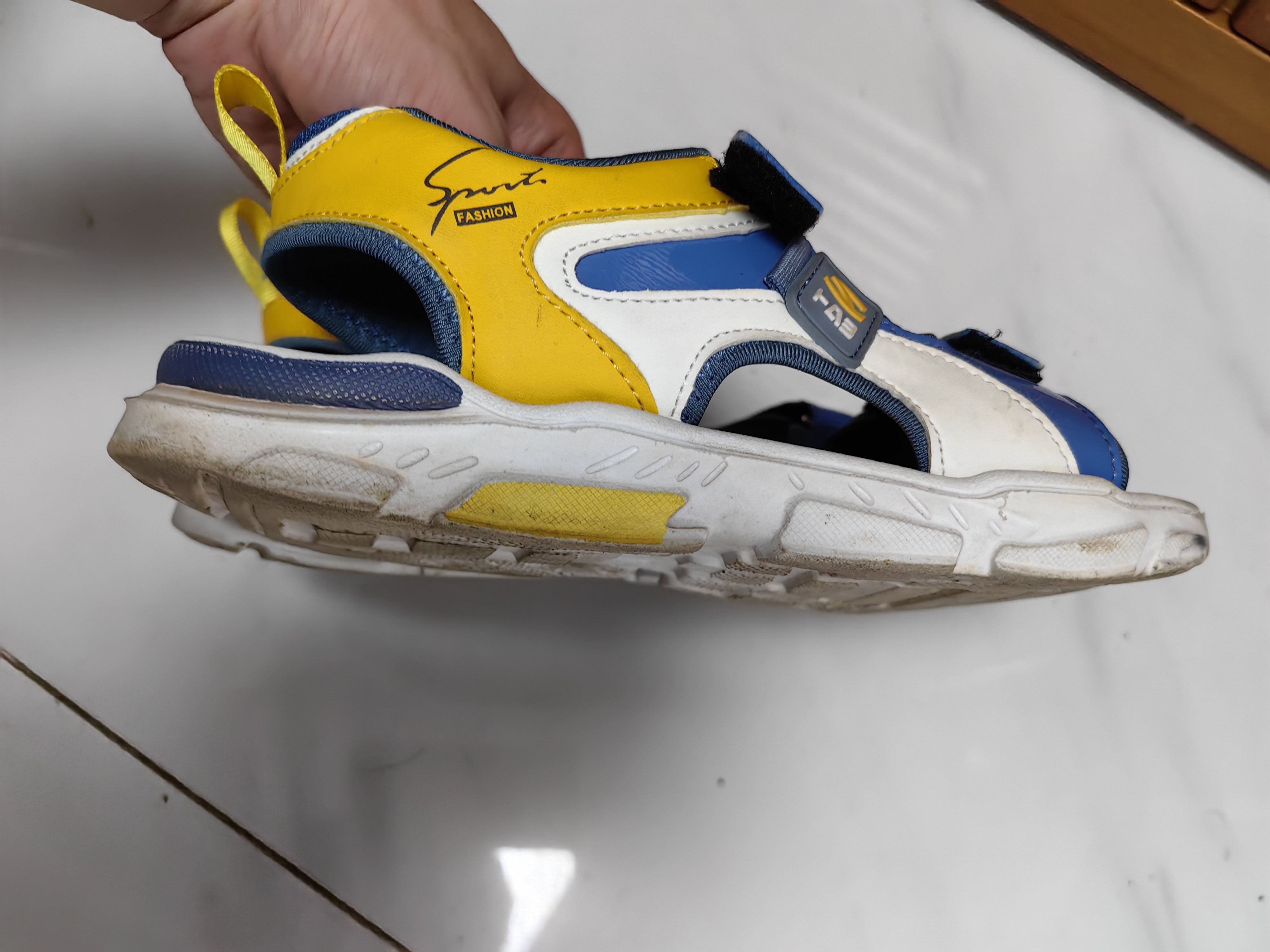 哈比熊童鞋夏季儿童凉鞋露趾男童凉鞋AU7338S浅蓝黄（升级款）35码 实拍图