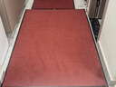 居拾忆 双条纹防滑垫加厚吸水地毯楼梯走廊电梯垫防滑防尘可裁剪商用地垫 双条纹暗红色60*90cm 实拍图