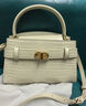CHARLES&KEITH鳄鱼纹凯莉包手提斜挎婚包包女包生日礼物CK2-50270880-1 Ivory象牙色 S 实拍图