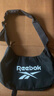 Reebok锐步防泼水耐磨轻量流浪饺子包 户外通勤旅行单肩斜挎包可调肩带 实拍图