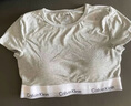 Calvin Klein内衣【摩登引力带】女士ck无钢圈轻运动可外穿短款短袖T恤式文胸 P7A-椰青灰 M 推荐75B-85A 实拍图