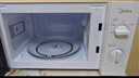 美的快捷微波炉 家用小型 700W大火力 黄金容量20L 360°均匀加热 简易旋钮操控 易清洁 M1-L213B 经典款 实拍图