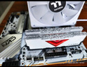 JUHOR玖合 32GB(16GBx2)套装 DDR4 3200 台式机内存条 忆界RGB灯条 实拍图
