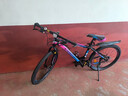金武端自行车成人山地车公路赛车单车骑行变速超轻越野中学生初中青少年 顶配版-辐条轮-炫彩蓝 24寸24速 实拍图