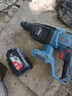 东成20V充电式无刷三用锂电锤电镐冲击钻电钻混凝土DCZC04-24H2M 实拍图