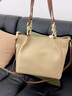 纪诗哲包包女包轻奢侈2025年新款女士单肩斜挎托特包送老婆女友生日礼物 卡其色【2025年百搭时尚款】 【品牌礼盒装】 实拍图
