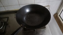 阎铁匠章丘炒锅铁锅 炒菜锅无涂层家用不易粘锅圆底轻便炒勺锻打已开锅 32cm黑锅镜面铁把款3-5人D 32cm 圆底炒锅 实拍图