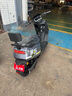 五羊【官方正品】2025款电动摩托车NFC解锁大功率电动车俩轮代步电摩男女时尚电动踏板车 星球灰/速度50M/前碟后鼓/靠背板 60V26A/全新石墨烯电池/木架发货 实拍图