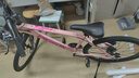 飞鸽（FLYING PIGEON）山地自行车成人男女变速山地车青少年中小学生车越野户外骑行单车 【铝合金】G8002代-辐条轮-粉色 26寸轮组（适合160-180cm） 21速入门版 实拍图