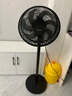 美的（Midea）【超级单品】七叶轻音立式电风扇家用柔风落地扇台式桌面小型风扇大风量节能摇头宿舍电扇 SAF30AB 实拍图