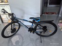 金武端自行车成人山地车公路赛车单车骑行变速超轻越野中学生初中青少年 顶配版-辐条轮-黑蓝色 26寸24速 实拍图