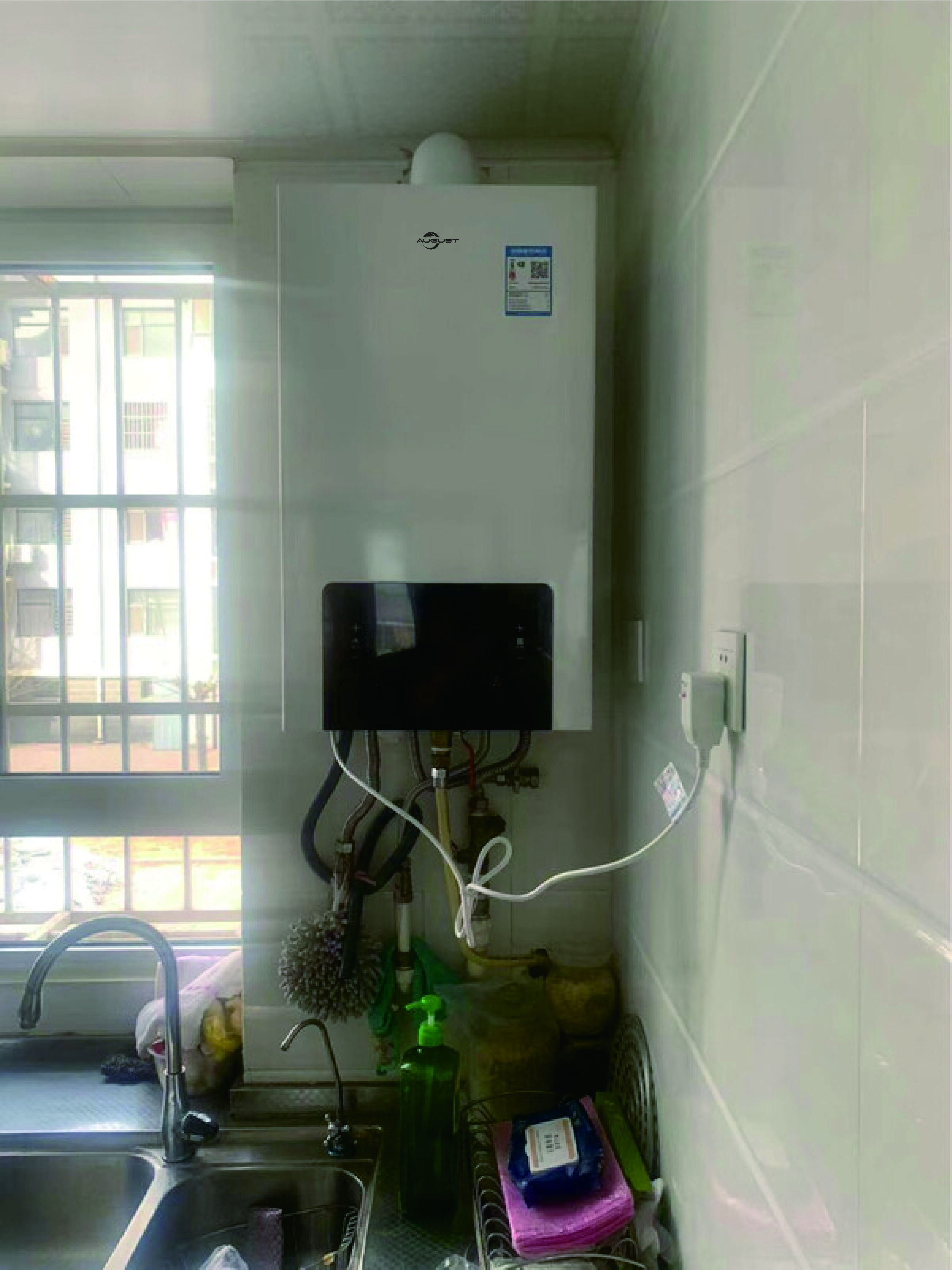 AUGUST燃气壁挂炉天然气采暖炉家用燃气热水器地暖暖气片采暖热水炉恒温平衡式供暖洗浴两用 24KW 121-180_ 实拍图