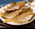 新食道香酥小黄鱼干黄鱼酥炭烤小鱼干即食休闲零食鱼干好吃 [香酥辣味]小黄鱼干1包(约20条 实拍图