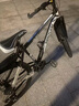 EG7山地自行车成人学生变速越野单车双减震赛车26寸青少年男女 辐条【升级减震 轻量铝架】黑白 26寸27速【适合：160-180CM】 实拍图
