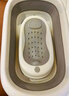 iuu婴儿洗澡盆 可折叠宝宝浴盆大号 洗澡神器躺托浴架新生儿童用品 【北欧灰】+可调节感温浴架 材质：FAD食品级材质检测认证 实拍图