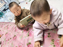 小笨熊 幼儿园早教翻翻书洞洞书 小猫咪和大月亮触摸书 精装3d立体书翻翻书 婴幼儿情景体验认知早教 绘本揭秘宝宝益智撕不烂游戏书 睡前故事 0-3岁(中国环境标志产品 绿色印刷) 实拍图
