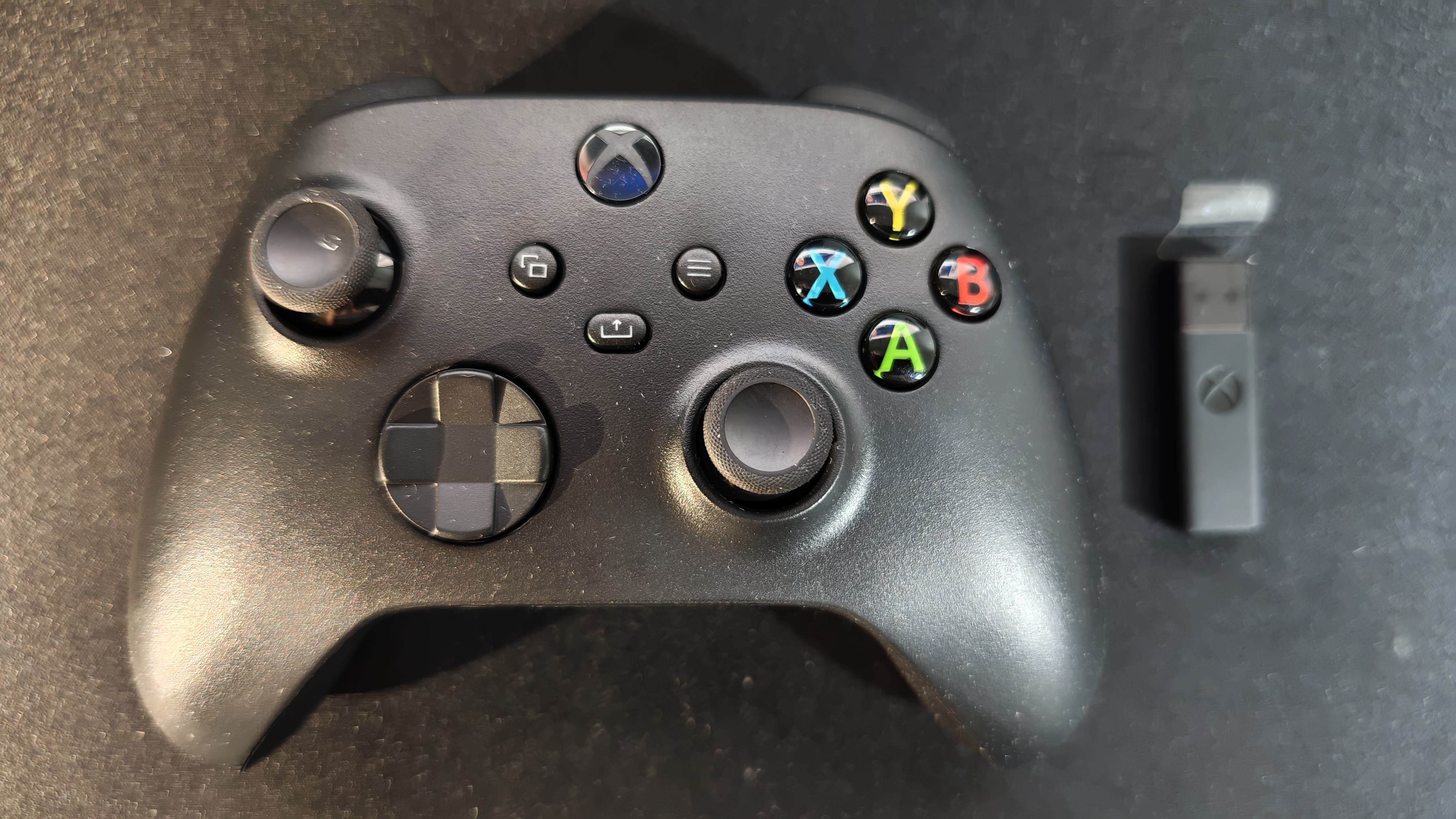XBOX微软原装Xbox one手柄无线控制器PC电脑ios蓝牙OneS游戏手柄steam xbox手柄 午夜黑+接收器 实拍图