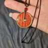 【龙虎山发货】山鬼花钱吊坠道家真品古钱币项链朱砂八卦铜钱饰品 祝福款 封胶山鬼花钱3.0cm 实拍图