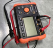 胜利仪器（VICTOR）兆欧表 绝缘表 绝缘电阻测试仪 250V/500V/1000V 数字摇表 VC60B+ 实拍图