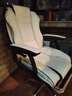 珂尔司电竞椅电脑椅子舒适久坐休闲宿舍大学生家用办公游戏可升降躺椅 【带搁脚】米白单椅+双枕 实拍图