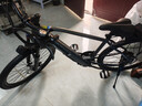 飞鸽26寸锂电池电动车助力电动自行车禧玛诺变速碟刹超长续航电瓶车新国标通勤代步山地车 F58深空灰-辐条轮/速度传感 6Ah-约电动续航24KM 实拍图