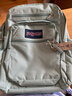 JANSPORT杰斯伯双肩包男旅行轻便背包书包女高中笔记本大学生包电脑包 47JKLA8 青云-隔层+侧袋 实拍图
