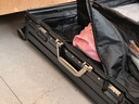 啄木鸟行李箱铝框结实耐用合金拉杆箱大容量轻便旅行箱加厚可登机密码箱 大气黑 -双封闭内里+便携挂钩 26英寸 【减震刹车轮+TSA密码锁】 实拍图