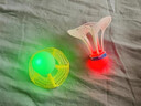 361°发光羽毛球夜晚专用带灯防风夜光羽毛球户外耐打荧光球持久亮灯 【红+黄+白】防风发光/仿尼龙 1筒 实拍图