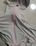 极蕊防晒衣女透气新款夏季骑行服连帽短款罩衫外套骑车防晒服薄冰丝 灰色 均码 【建议80-145斤】 实拍图