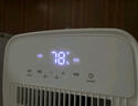 美的（Midea）小方物除湿机/抽湿机 日除湿量12升/天 App智控 家用干衣轻音卧室除湿器 净化升级款CF12BD/N7-DO1 实拍图