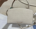 CHARLES&KEITH鳄鱼纹凯莉包手提斜挎婚包包女包生日礼物CK2-50270880-1 Ivory象牙色 S 实拍图