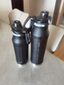 恩尔美保温保冷水杯子大容量男士2024双饮户外便携运动水杯正品夏季水杯 【保冷热/暗黑】700ml 实拍图
