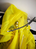 牧萌儿童雨衣带书包位男女童全身防水学生上学轻便TPU雨披 黄果冻 5XL 实拍图