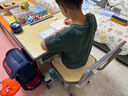 晶霄儿童学习桌椅套装作业课桌子小孩书桌写字桌学校小学生家用可升降 【校园pro款】双柱课桌+椅深灰色 实拍图