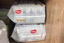 好奇（Huggies）金装小黑洞拉拉裤婴儿成长裤超薄透气宝宝尿不湿新老包装随机发 拉拉裤L124片(9-14kg) 实拍图