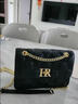 HR赫莲娜女包包单肩斜挎包头层牛皮印花时尚通勤菱格链条包生日礼物 黑色【经典】 实拍图