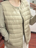 雪中飞经典新款基础舒适轻薄羽绒便捷短款保暖羽绒小马甲轻盈便携舒适 浅亚麻|7100-女 XL 175/96A 实拍图