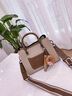viney新款斜挎包包女包牛皮水桶单肩包通勤生日礼物送女友老婆 【杏色】高级感实用高档托特包 时尚休闲轻奢品牌手提包 实拍图