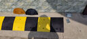 橡胶减速带 公路橡塑减速带加厚加重斜坡缓冲带 交通设施抗压承重服务区物流园道路公路限速 橡塑人字形100*30*3cm+螺丝 实拍图